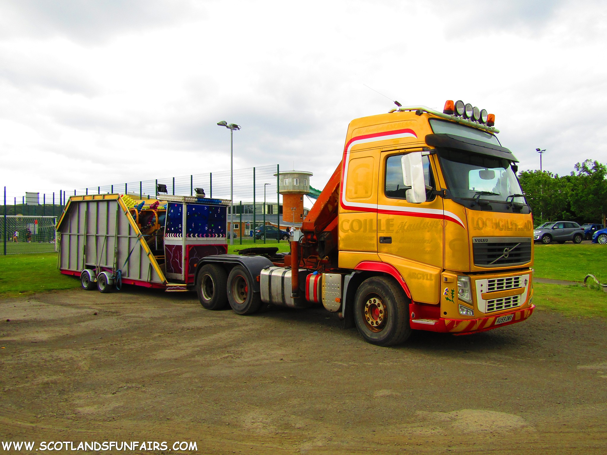 Reece Wheatleys Volvo & Mini Skydiver Load