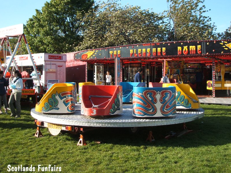 Leslie Taylors Mini Waltzer, Edinburgh Meadows