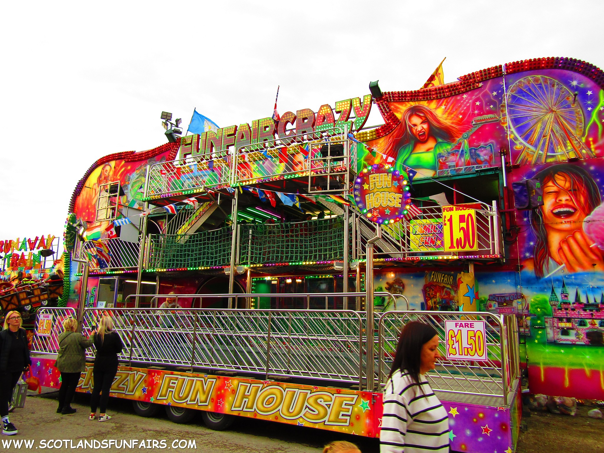 Asa Johnsons Funhouse