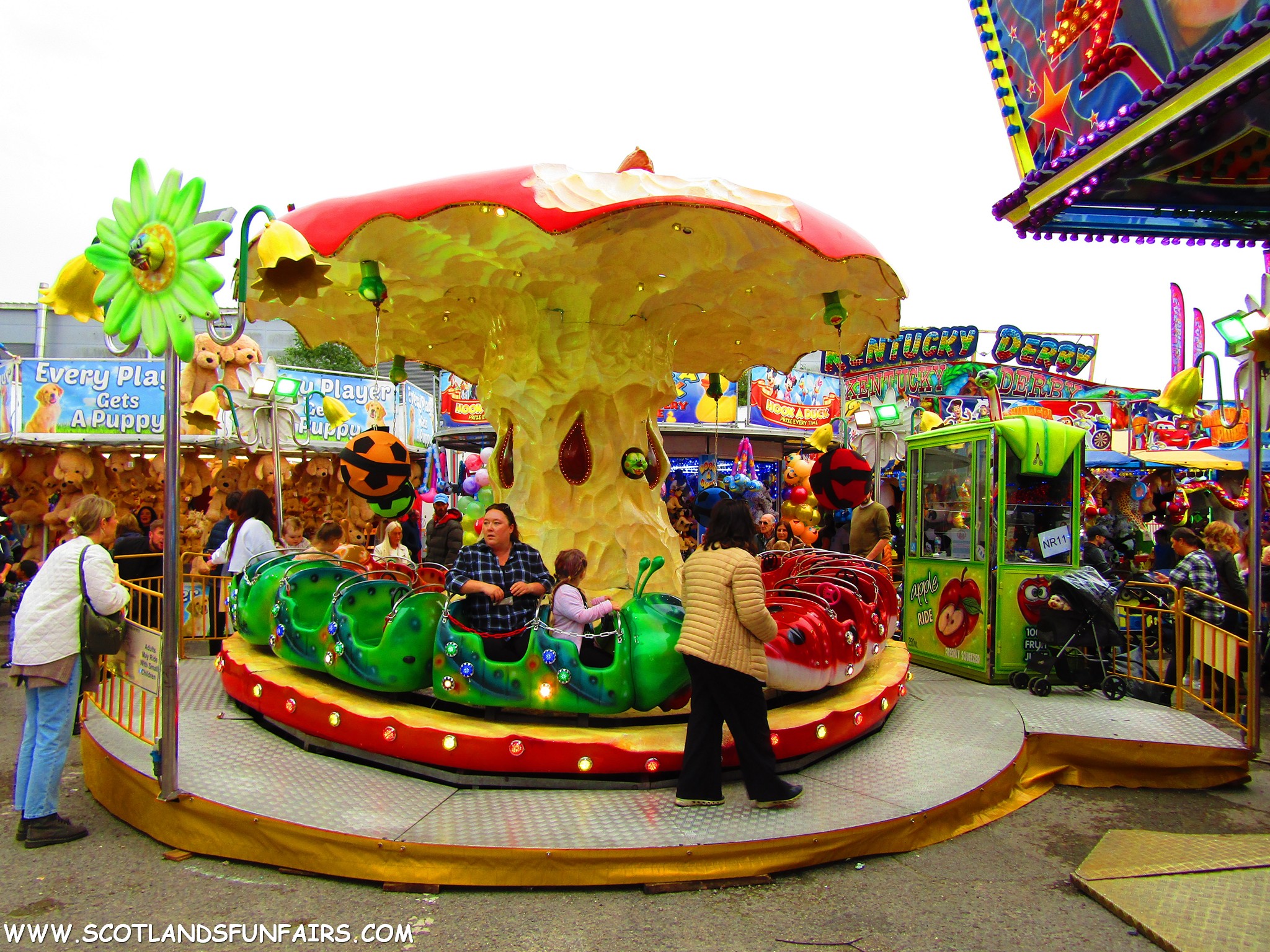 Johnny Pullars Baby Apple Ride