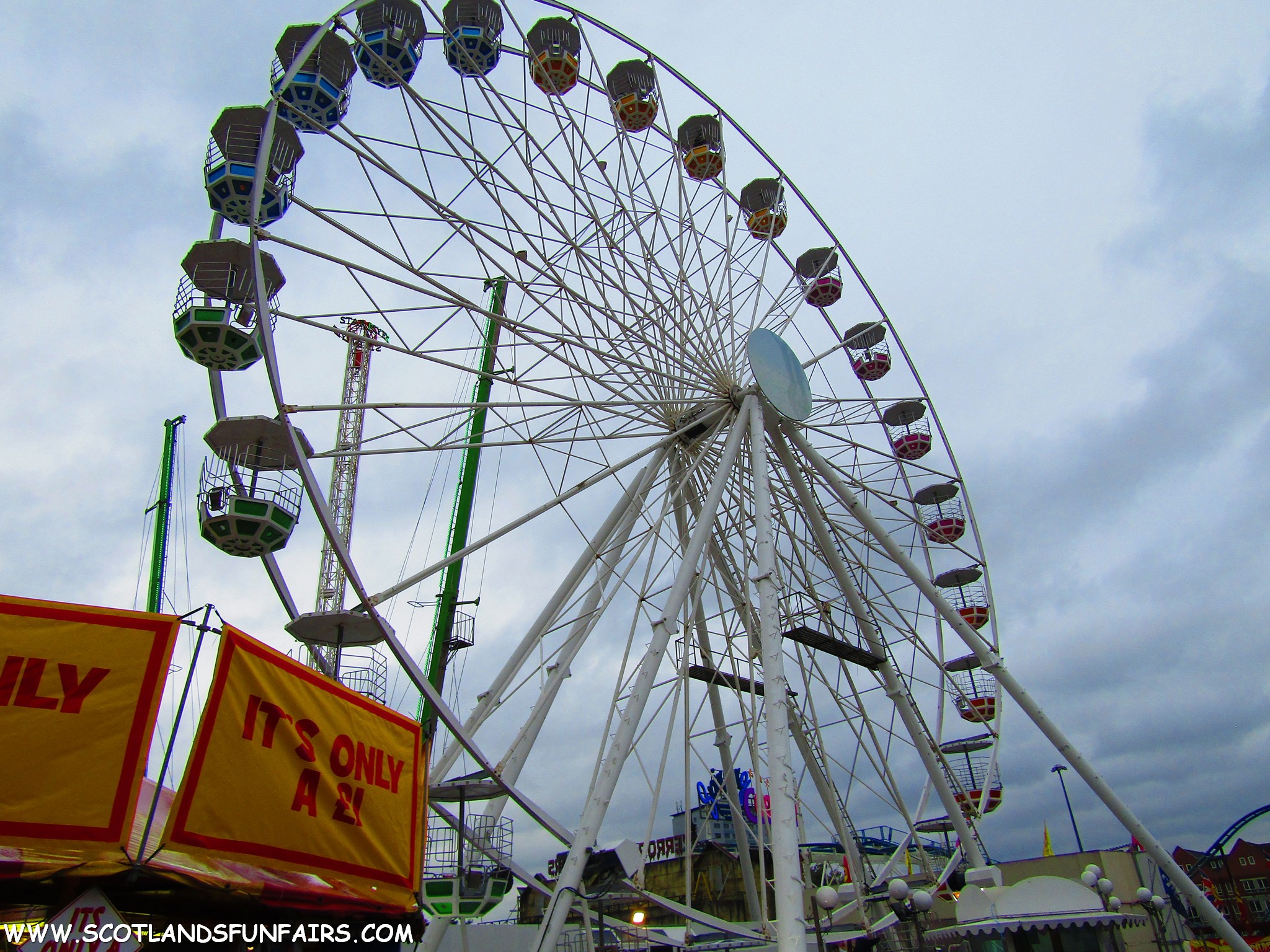 Leigh Harris & James Mellors Giant Wheel