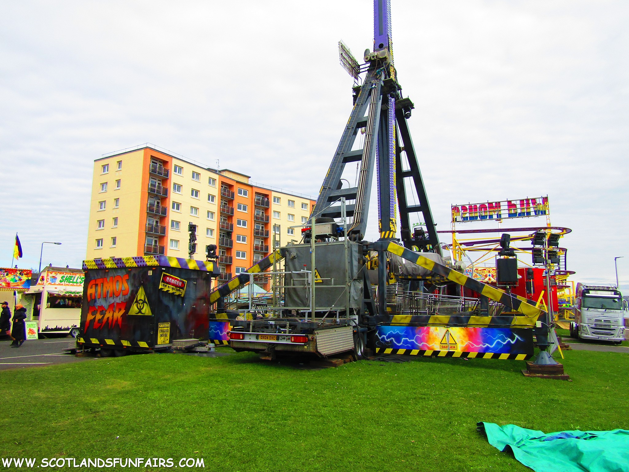 Stanley Reeves Loopfighter