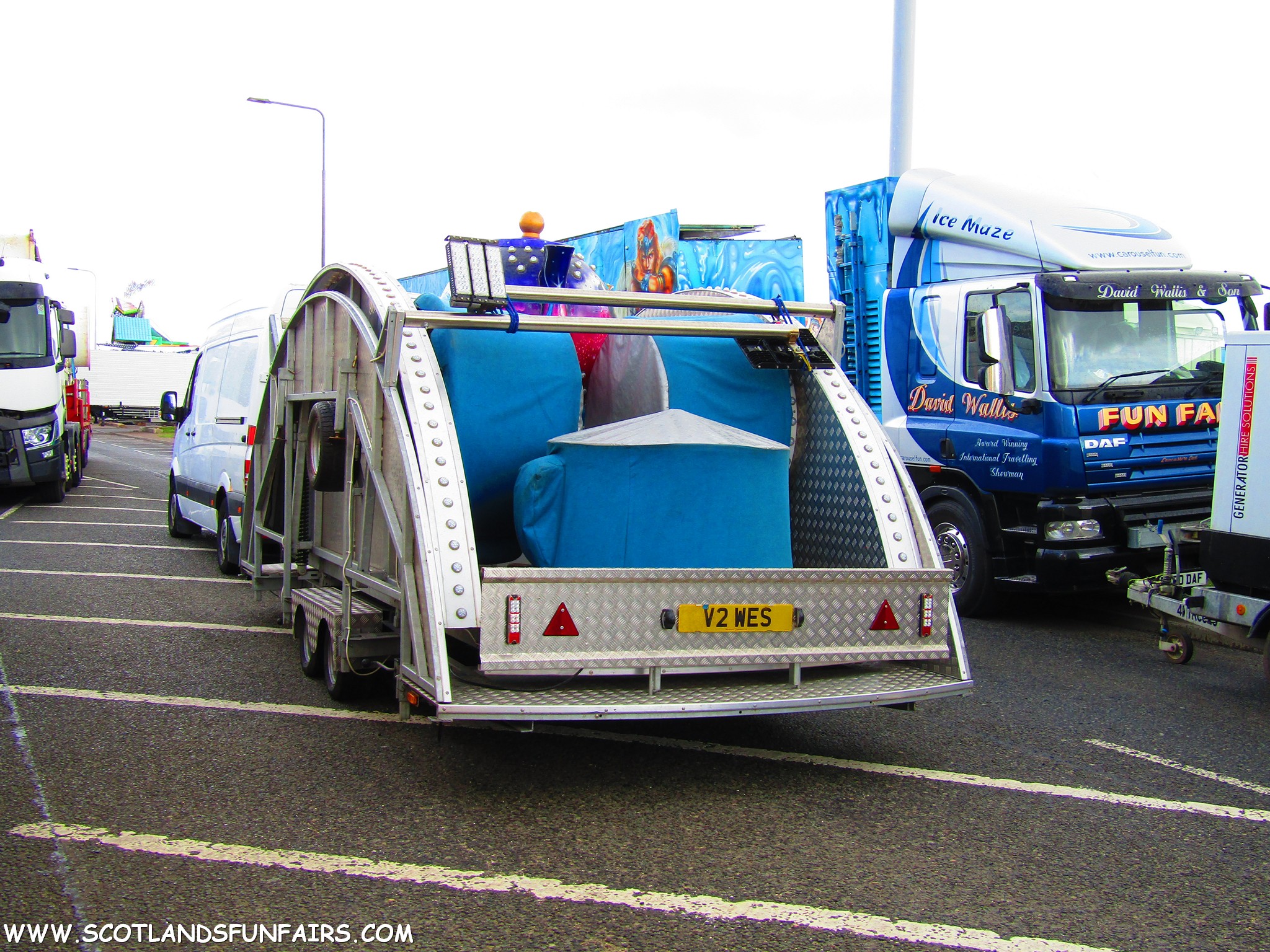 Wesley Smiths Teacups Load