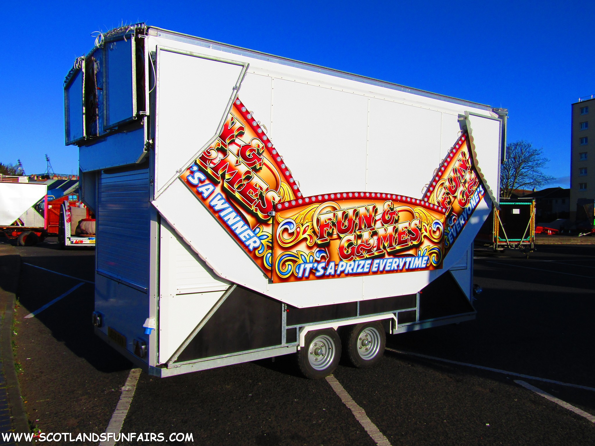 Josh Irvins Hoopla Load