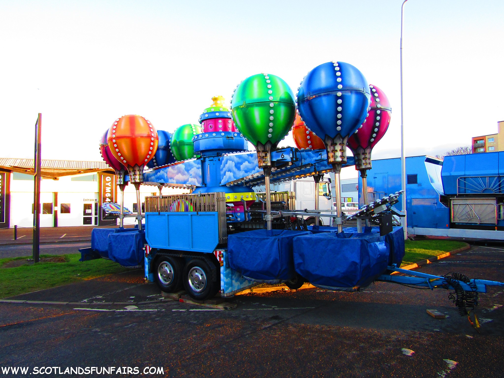 Anthony Strands Balloons