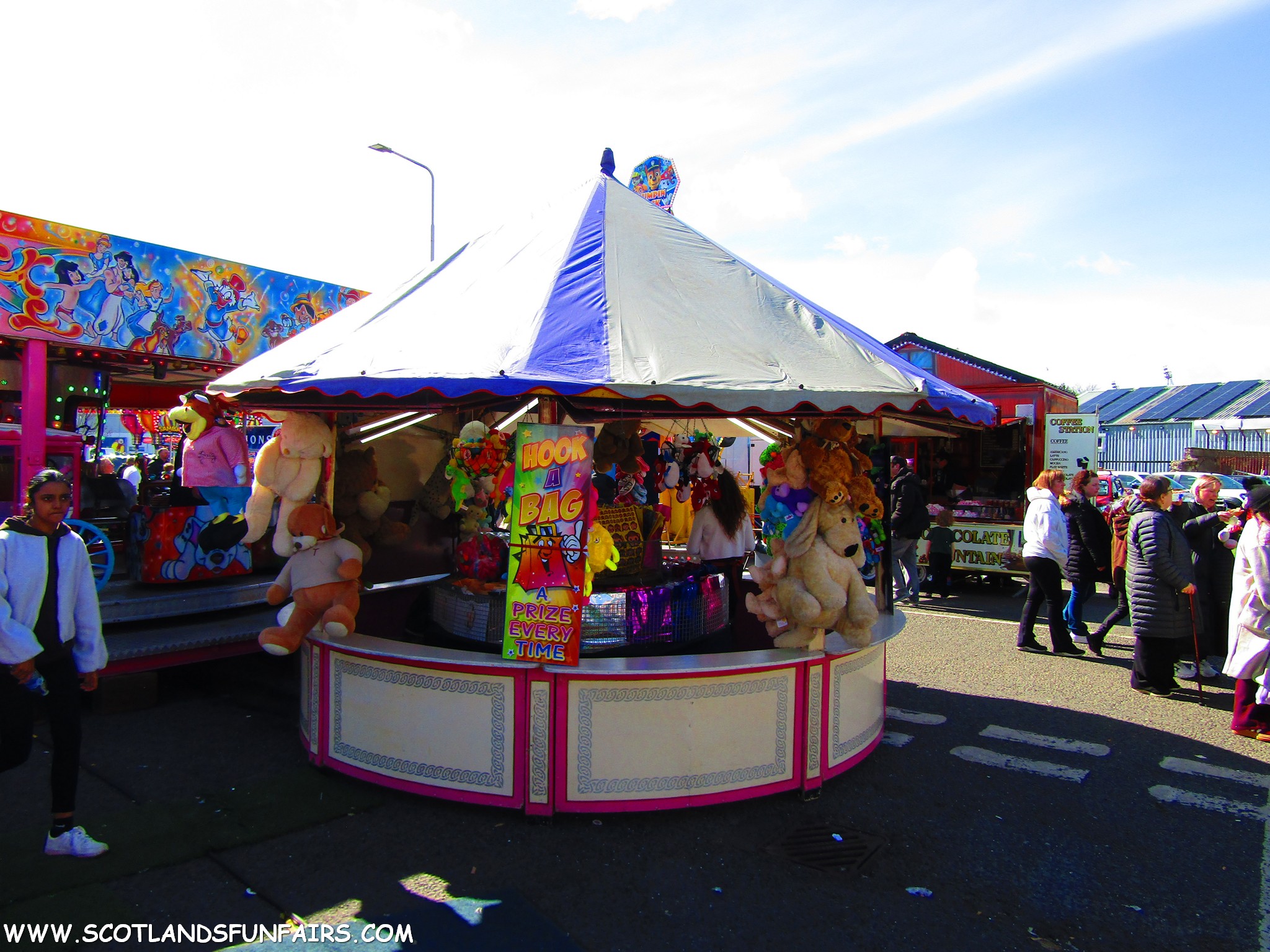 Royce Knowles Hoopla