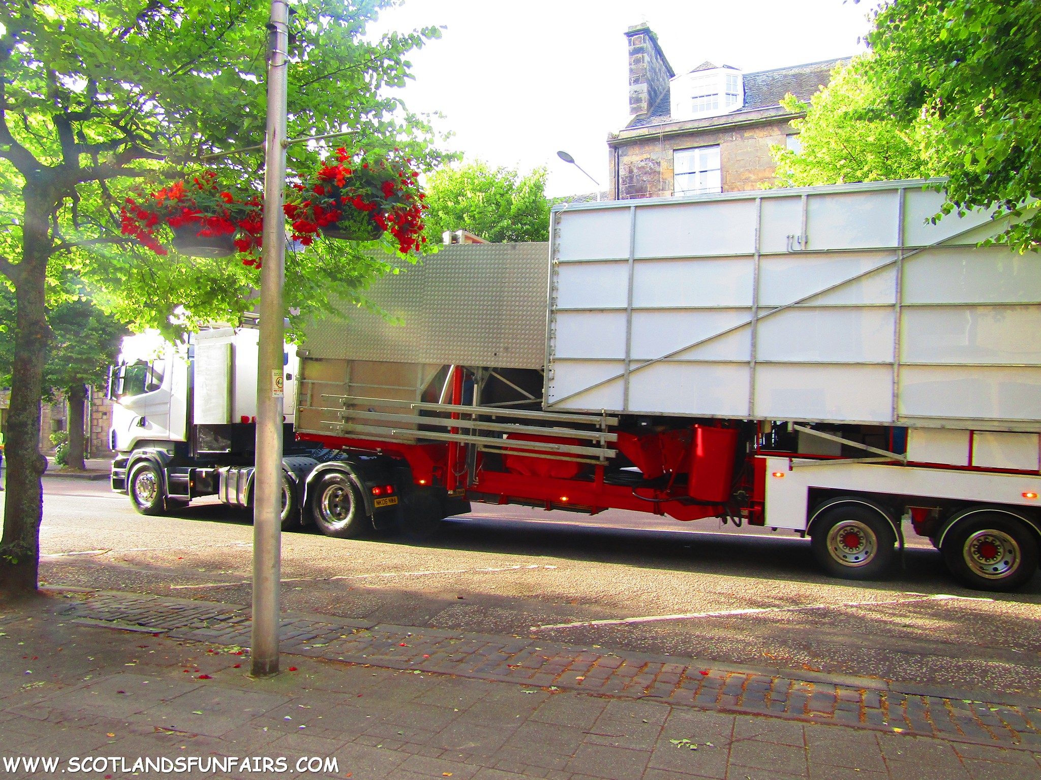 Martin Slaters Scania & Tagada Load