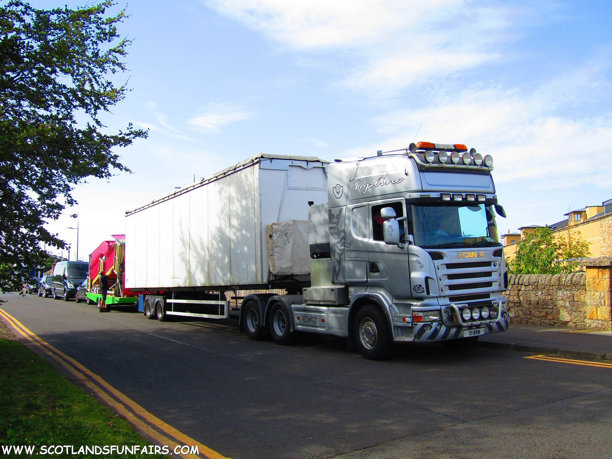 Trent Irvins Scania & Arcade Load