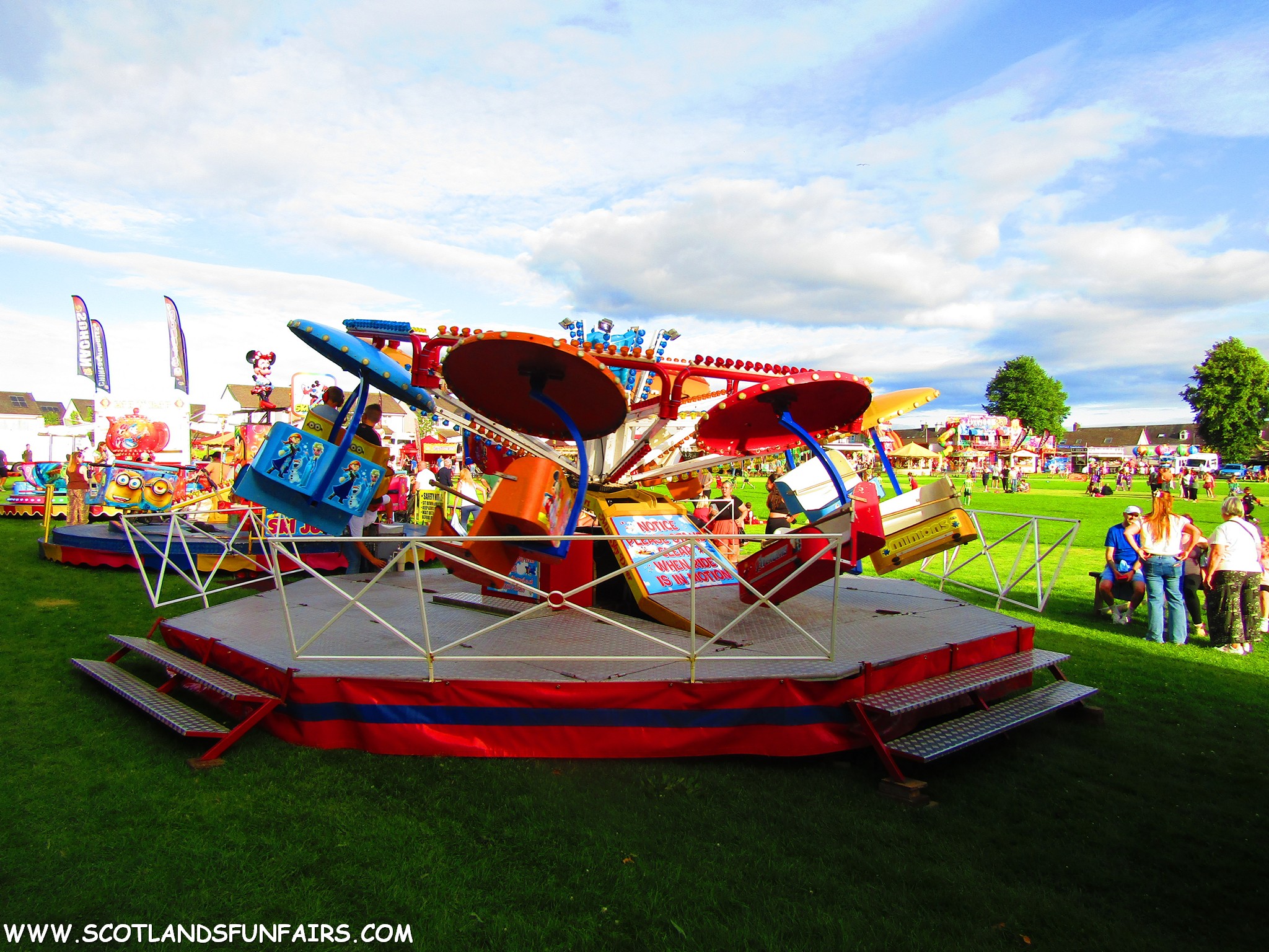 Glenn Millers Mini Skydiver