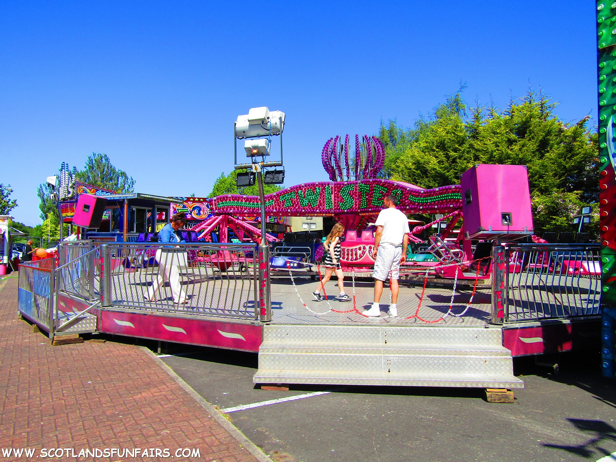 Cameron Codonas Twist