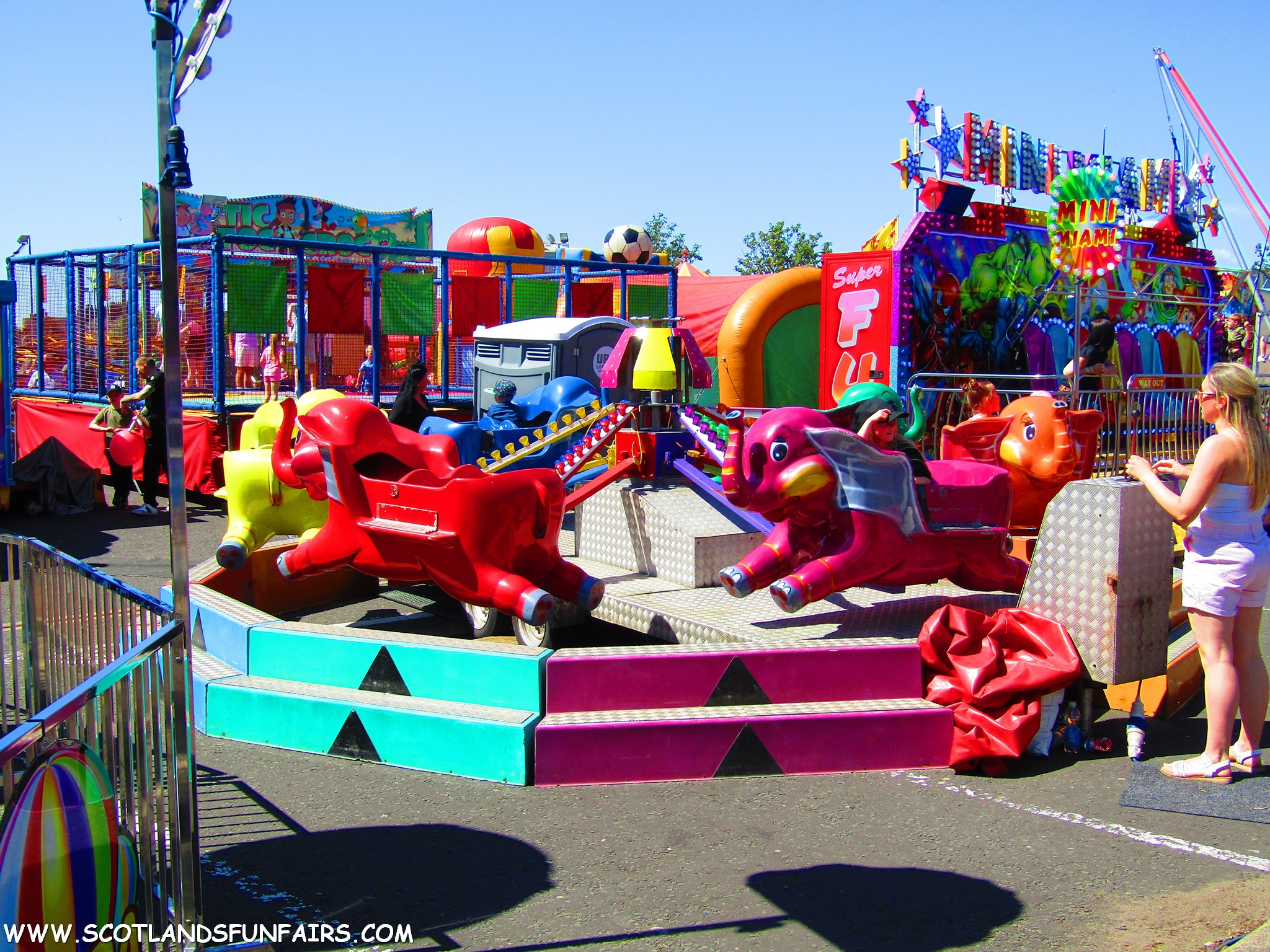 Fraser Coats Flying Dumbos