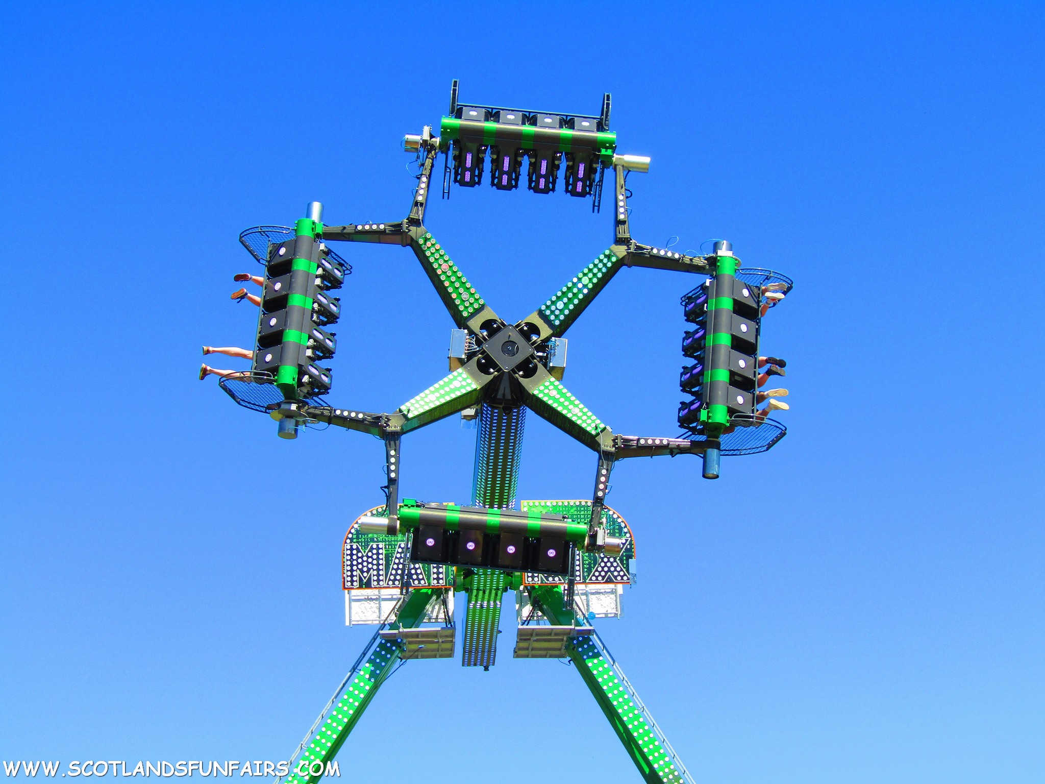 Mitchell Taylors Loopfighter