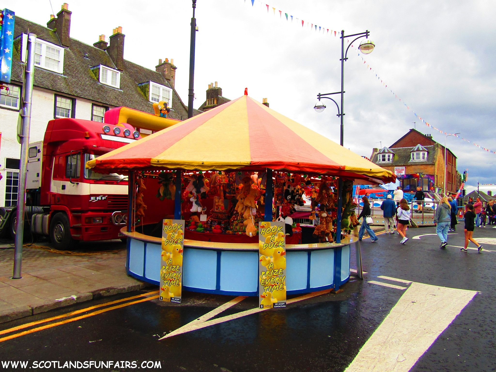 Scott Nutters Hoopla