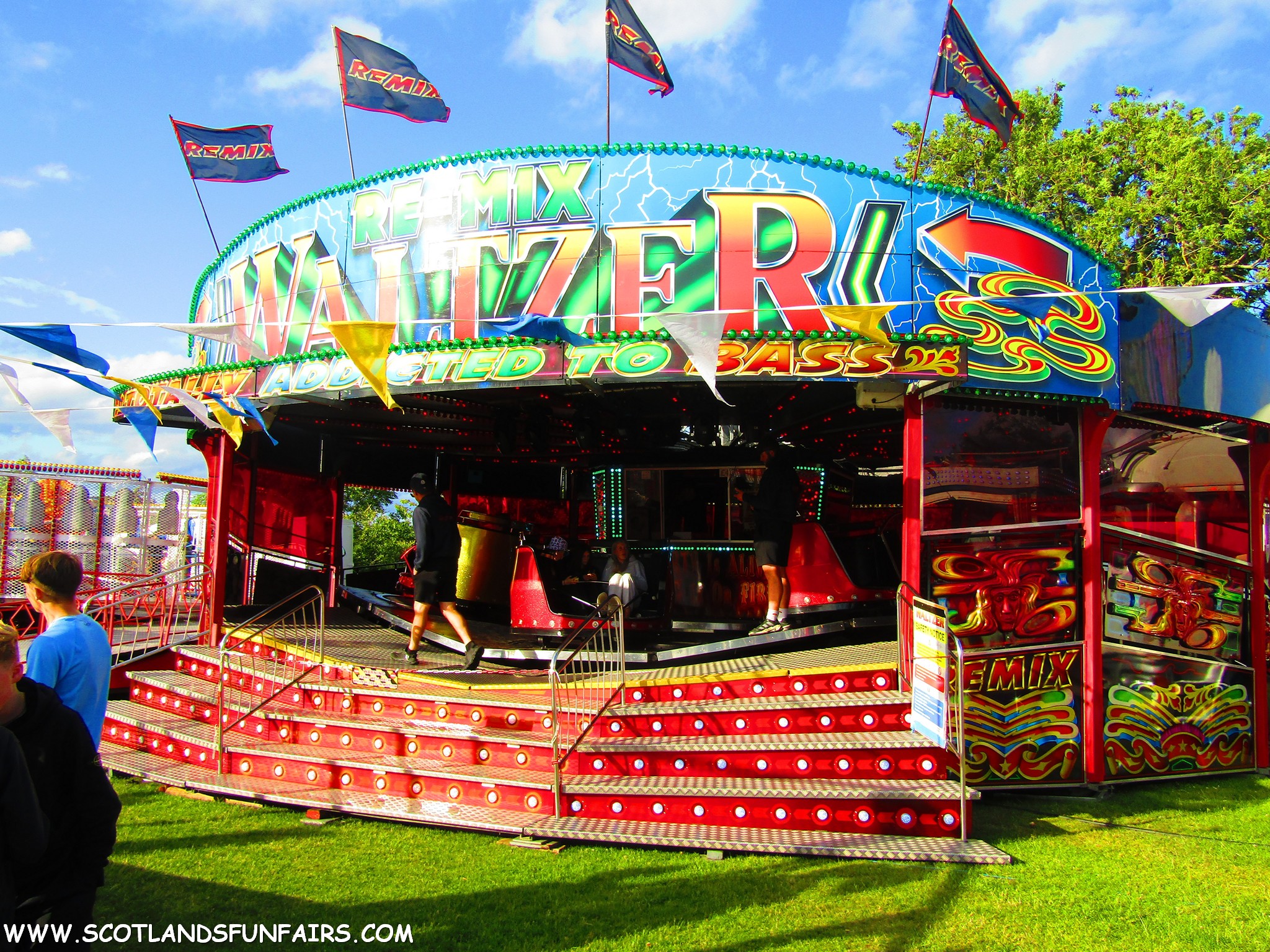 DC Slaters Waltzer