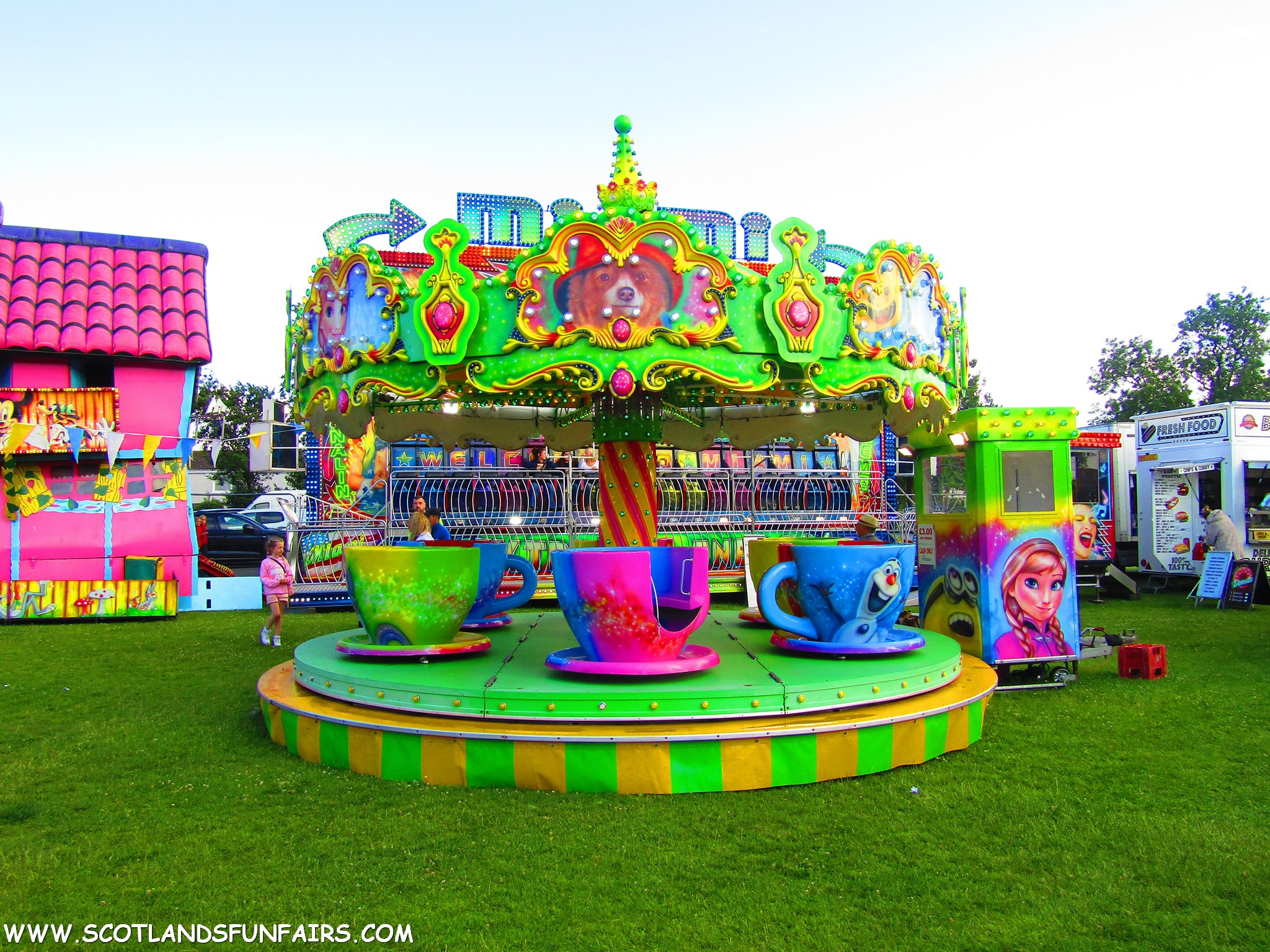 Victor Reeves Teacups