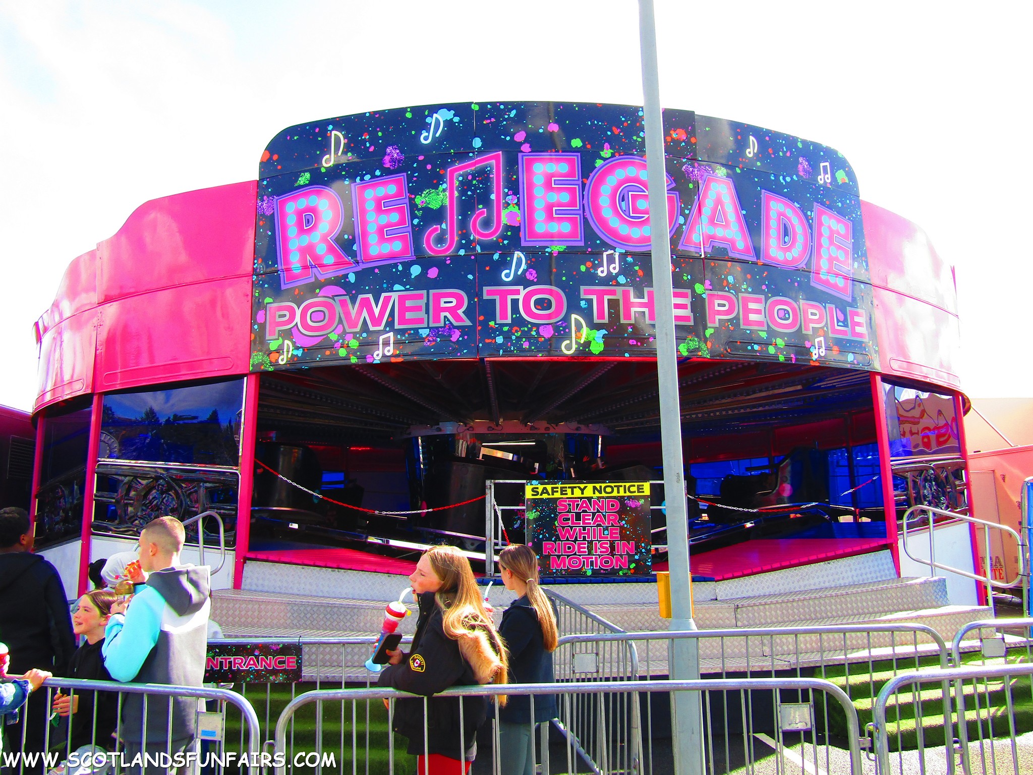 Macy Taylors Waltzer