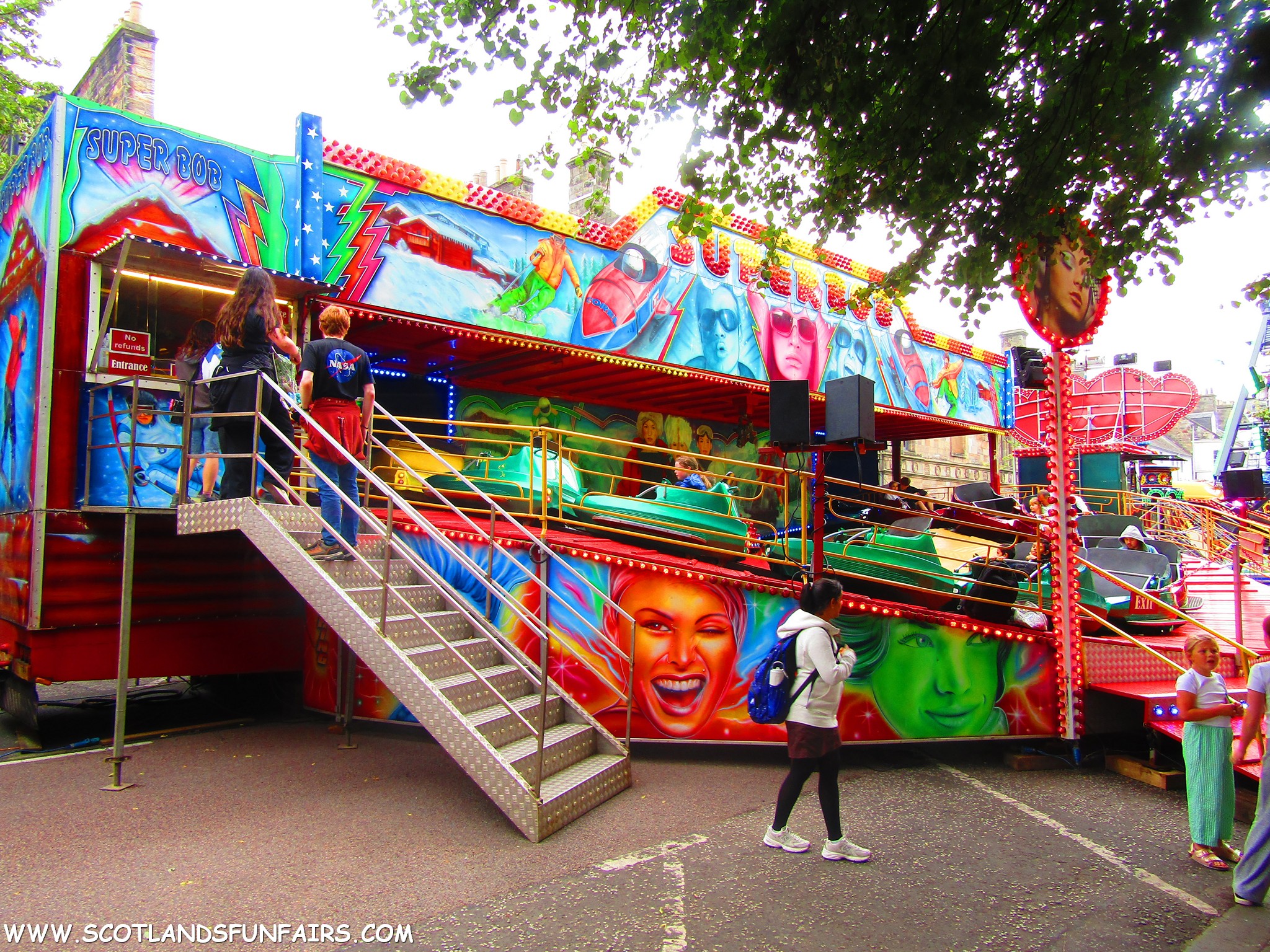 Sheldon Johnstones Superbob