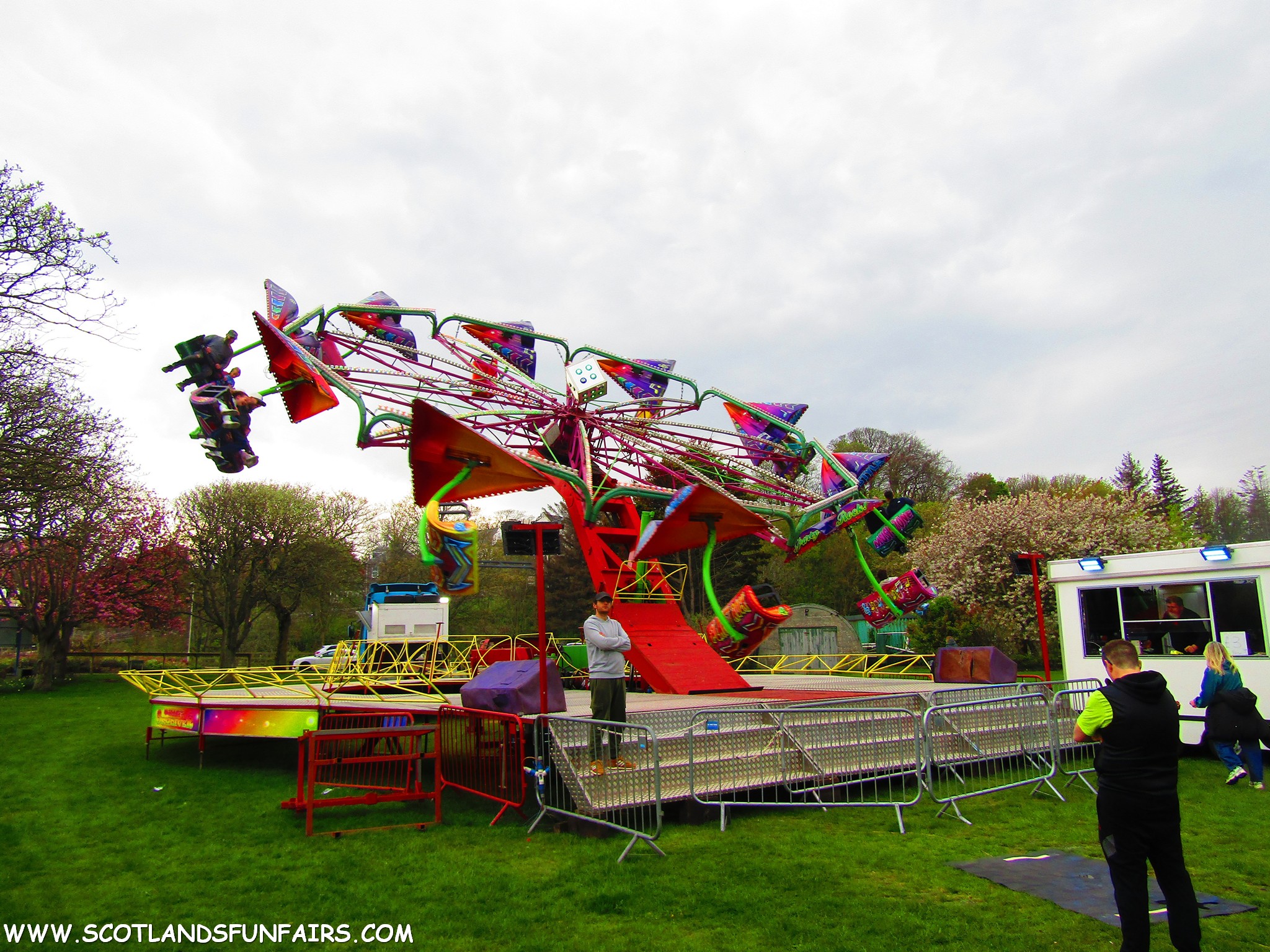 Grant Wallis's Skydiver