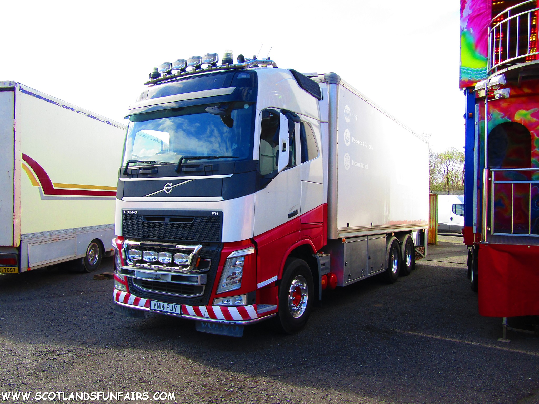 Edwin Pinders Funhouse Volvo