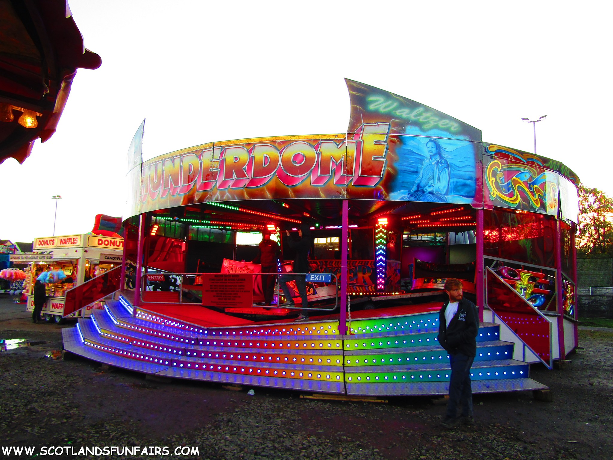 Warren Wallis's Waltzer