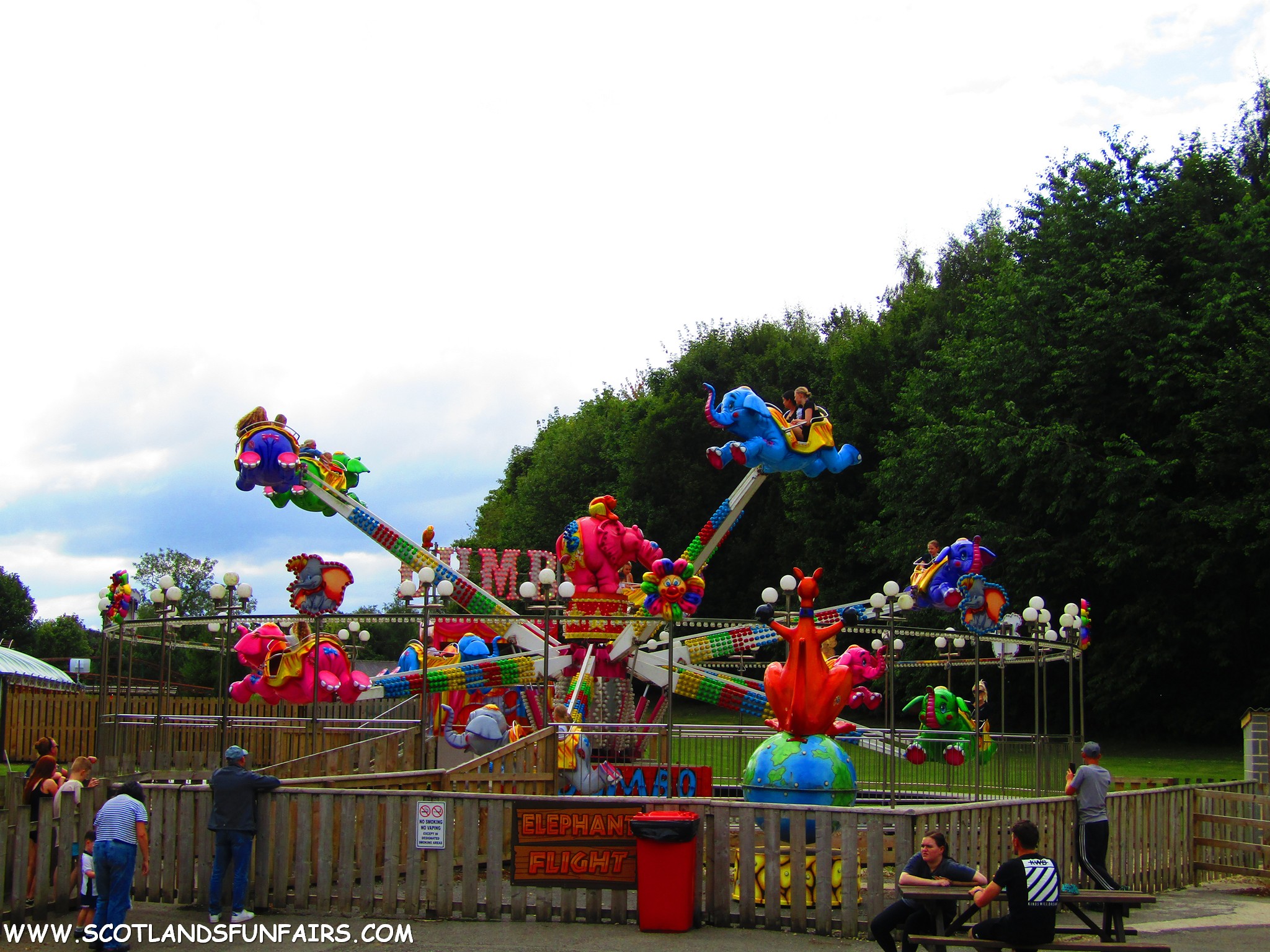 Lightwater Valleys Dumbos